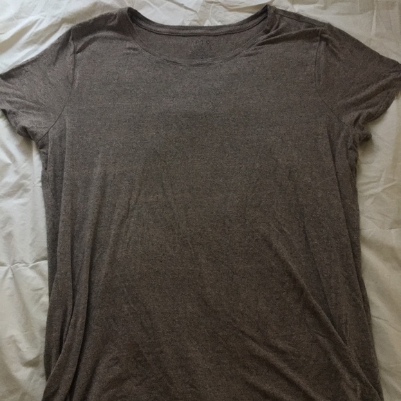 APT9 Two tops bundle - Picture 2 of 3